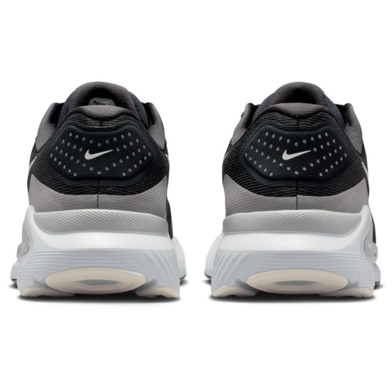 Nike Structure 26